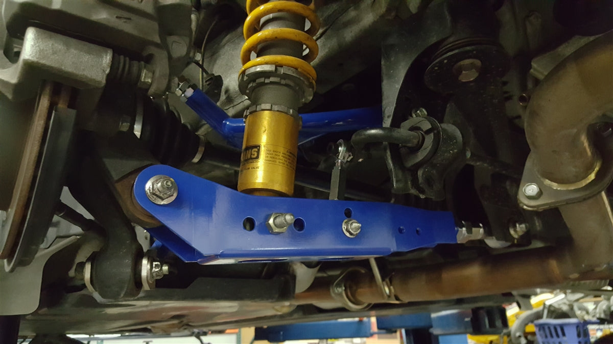 P2M FT86 REAR LOWER CONTROL ARMS (EXTREME DROP NEGATIVE CAMBER SETUP)